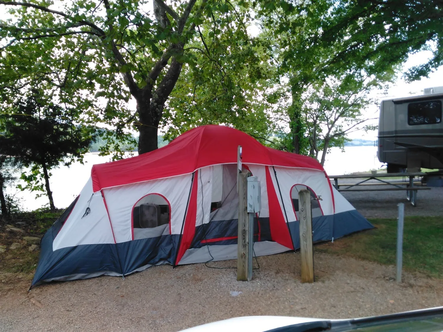 mountain-cove-marina-and-campground-sevierville-hbzzl