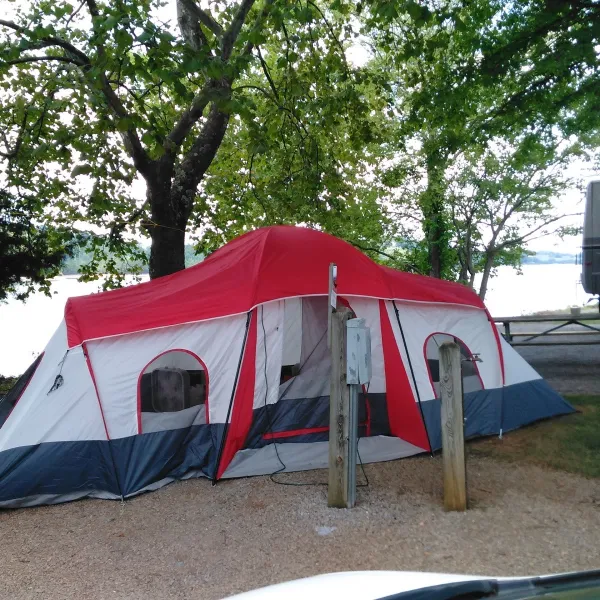 mountain-cove-marina-and-campground-sevierville-hbzzl
