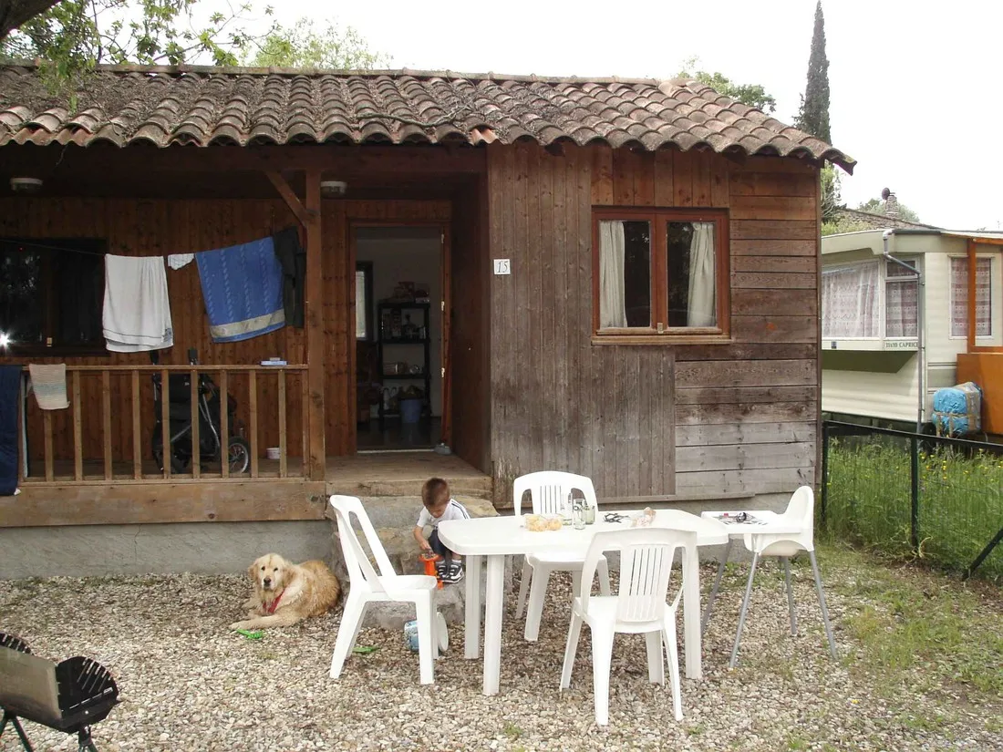 domaine-du-rocher-de-jastre-aubenas-ardeche-uygxn