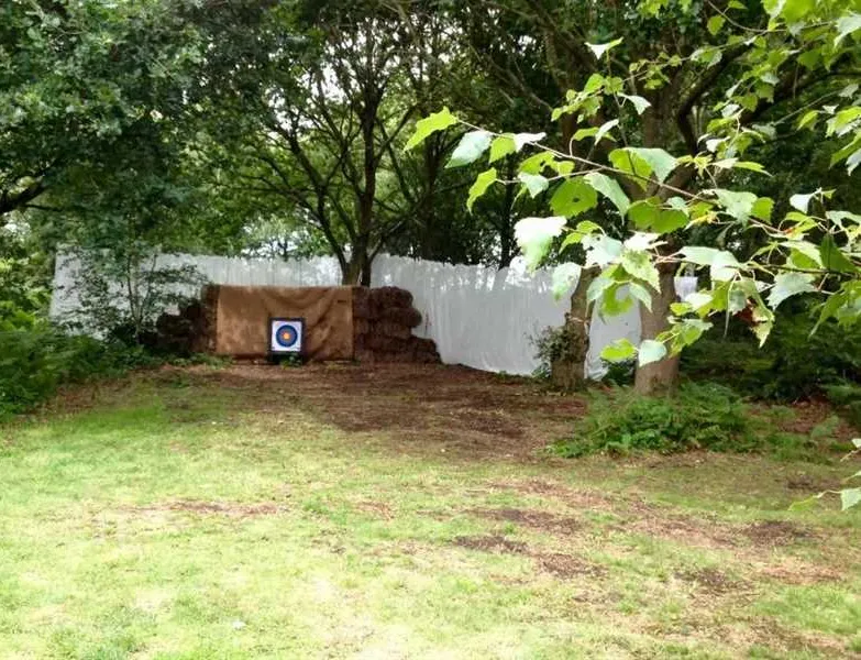 dreamy-hollow-woodland-campsite-and-ww1-trenches-kings-lynn-kvtbk