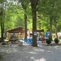 les-peupliers-le-rozier-lozere-ujnwu