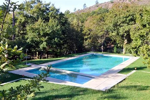 parque-de-campismo-da-cerdeira-terras-de-bouro-zjjk9
