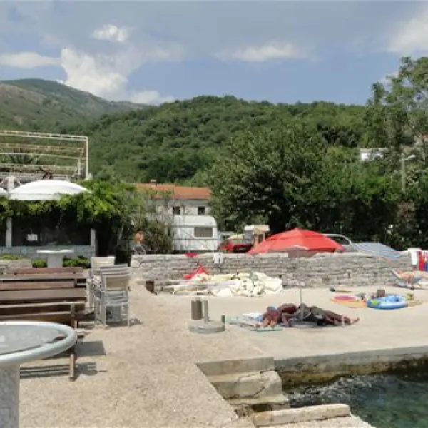camping-zlokovic-bijela-azf5s