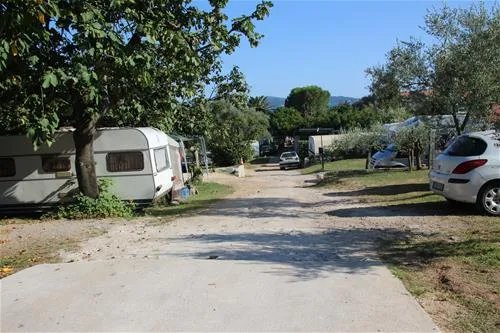 camping-zlokovic-bijela-elyav