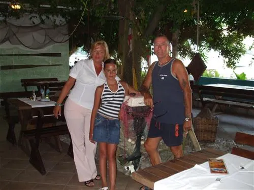 camping-zlokovic-bijela-xzkl9