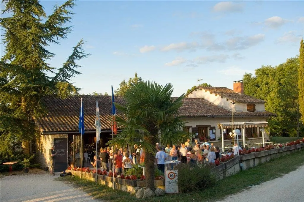 camping-nuturisme-deveze-gaudonville-izjib
