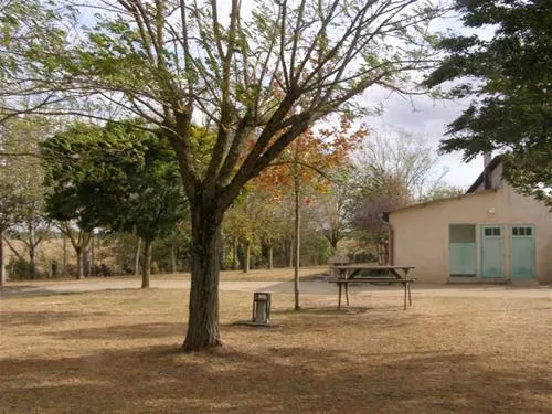 camping-municipal-de-valderies-valderies-yuvns