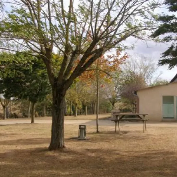 camping-municipal-de-valderies-valderies-yuvns