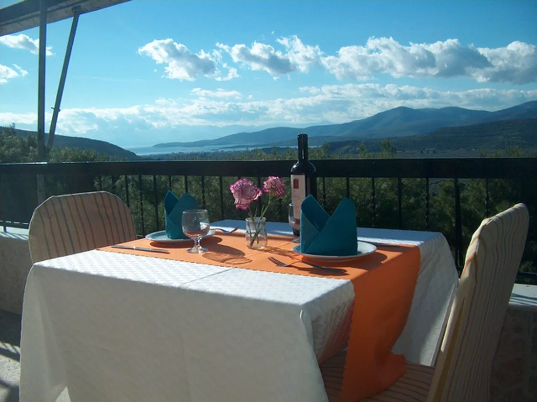 campsite-chrissa-delphi-fokis-jbtrm