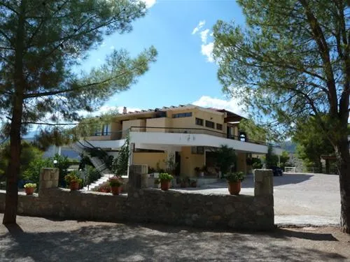 campsite-chrissa-delphi-fokis-w0jb1