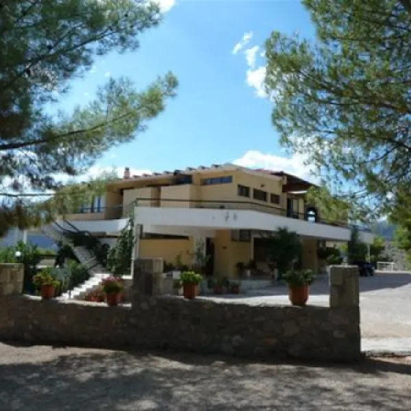 campsite-chrissa-delphi-fokis-w0jb1