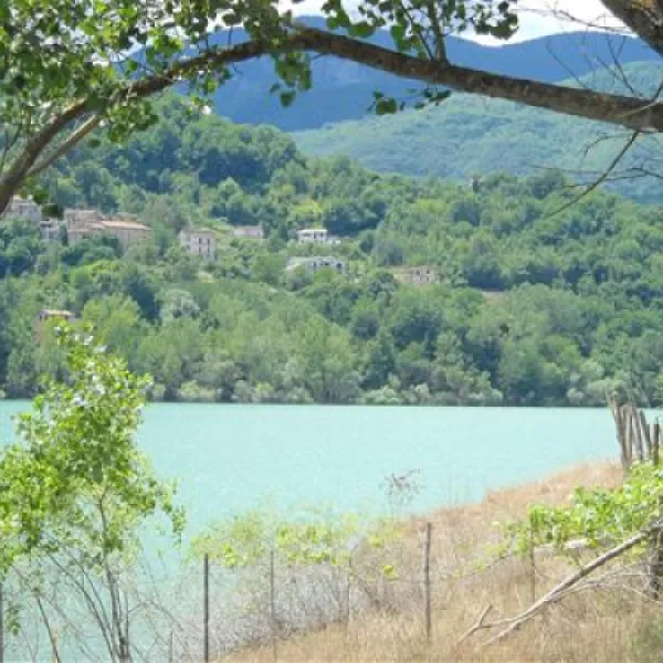 Camping Isola del Salto