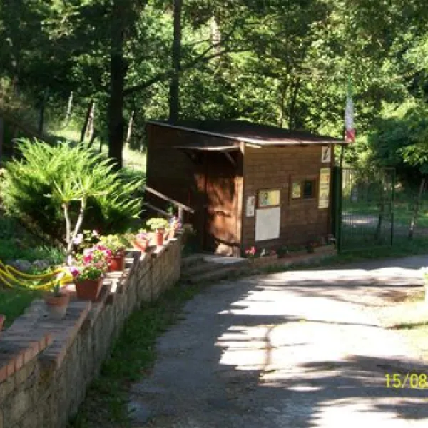 Camping Isola del Salto