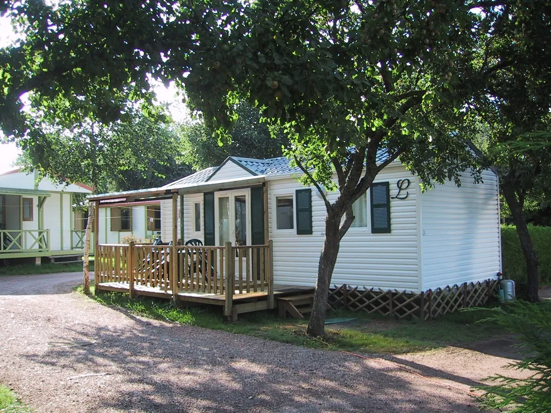 camping-nature-les-acacias-anould-xev07