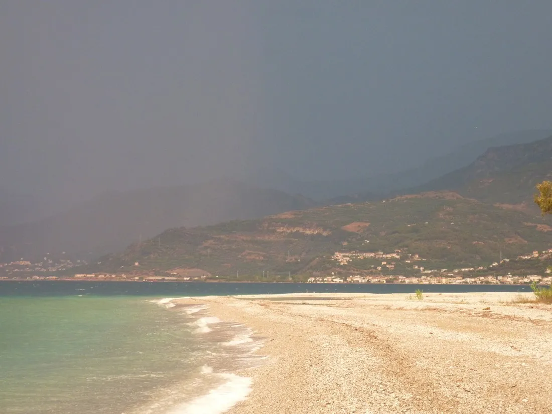 akrata-beach-camping-porovitsaakrata-7h6aa