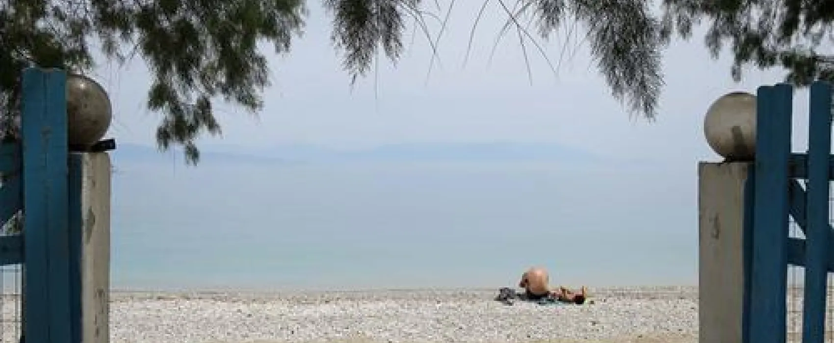 Akrata Beach Camping