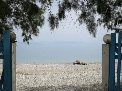 akrata-beach-camping-porovitsaakrata-eavij