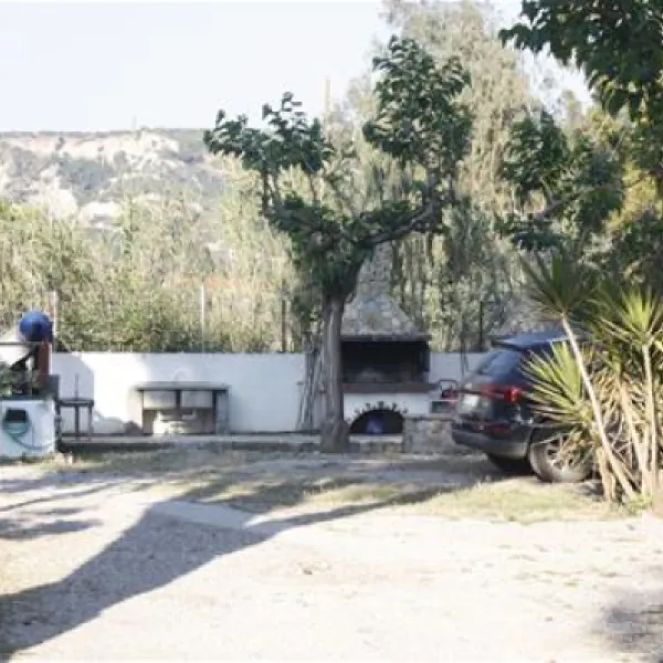 akrata-beach-camping-porovitsaakrata-wpmun