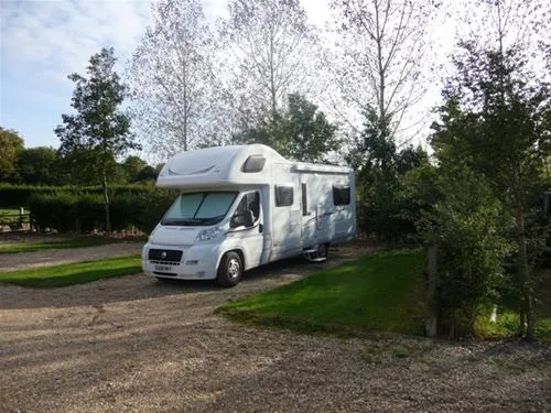 hill-farm-caravan-park-romsey-ek1np