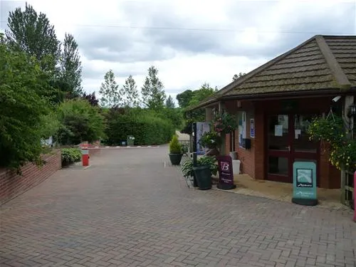 hill-farm-caravan-park-romsey-gmkka