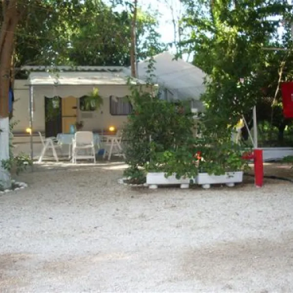 campsite-assini-beach-assini-plakadrepanon-przc5