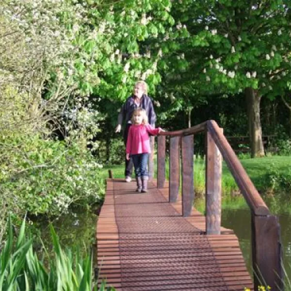 kings-green-caravan-park-worcestershire-3twou
