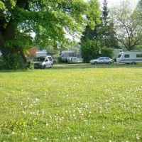 rheingau-campingplatz-eltville-hattenheim-a8hdw