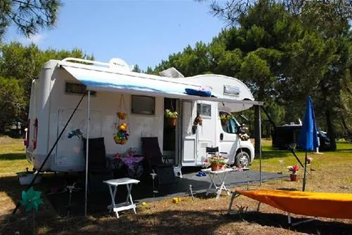 miami-autocamp-ulcinj-wl6zi