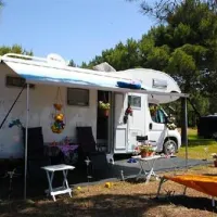 miami-autocamp-ulcinj-wl6zi