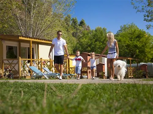 holiday-resort-and-autocamp-medveja-medveja-6zfab