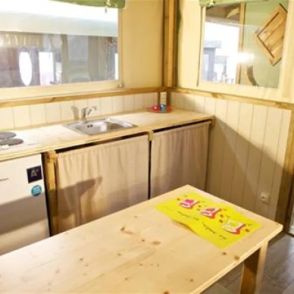 camping-municipal-la-bosse-l-epine-cwstq