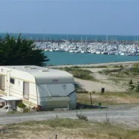 camping-municipal-la-bosse-l-epine-fywr1