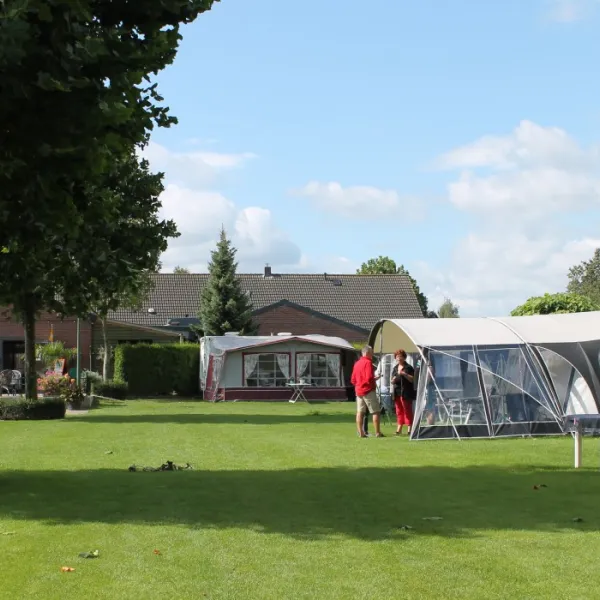 camping-oda-hoeve-kessel-mvaps