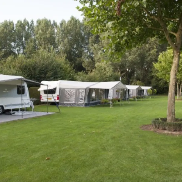 camping-oda-hoeve-kessel-piql1