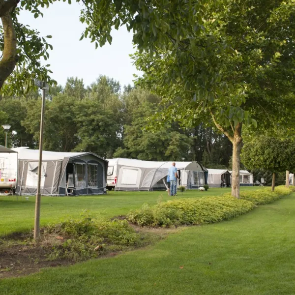 camping-oda-hoeve-kessel-xhyzy