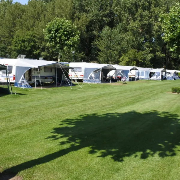 camping-oda-hoeve-kessel-zzfez