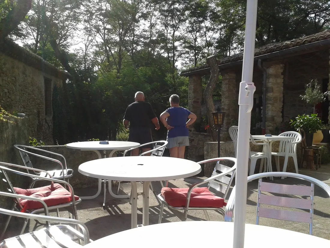 camping-les-oliviers-st-pauletdecaisson-luuwr