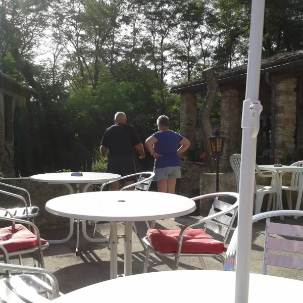camping-les-oliviers-st-pauletdecaisson-luuwr