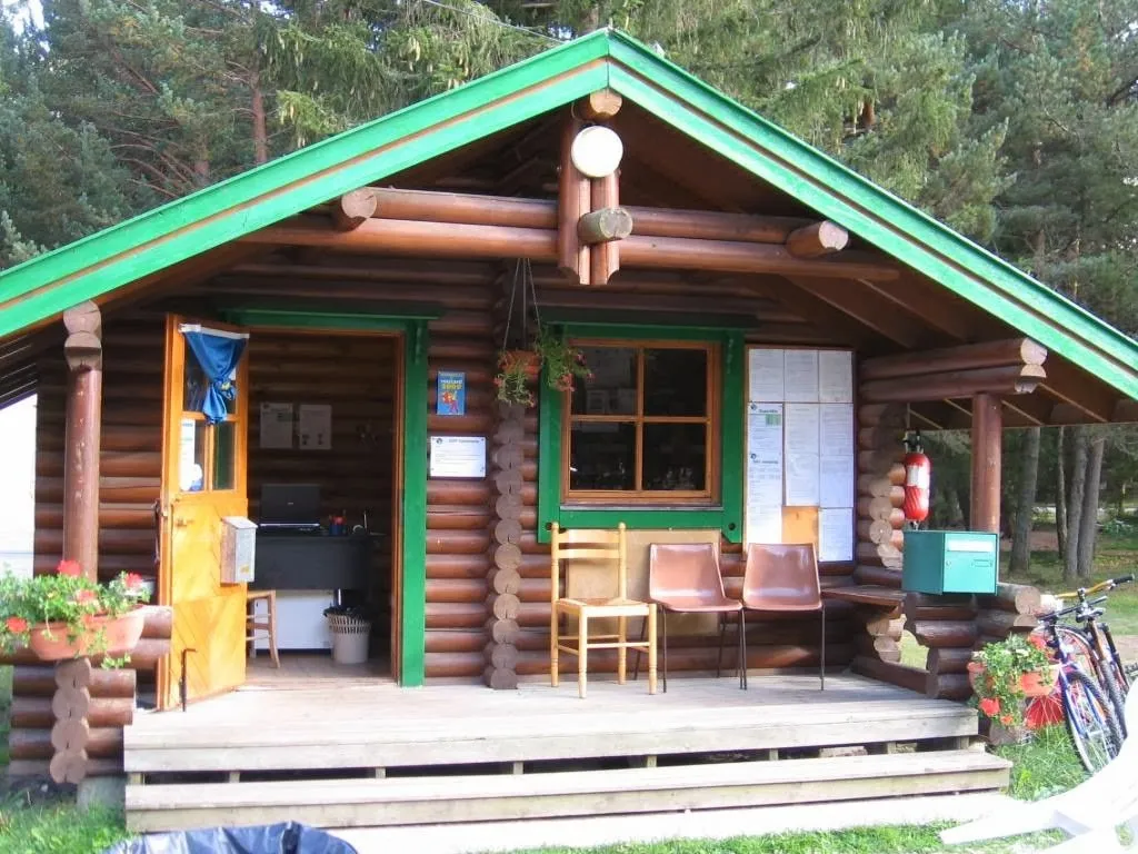 camping-municipal-la-llagonne-zy1nf
