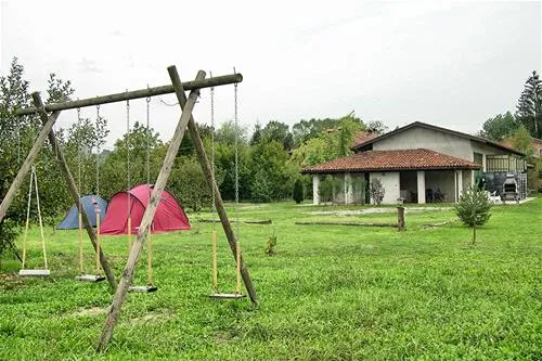 campeggio-cascina-ballarin-la-morra-c5ett