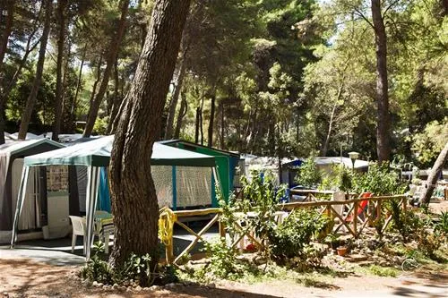 campeggio-calenella-san-menaio-kzerw