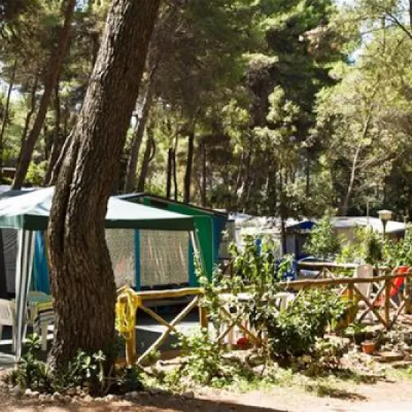 campeggio-calenella-san-menaio-kzerw