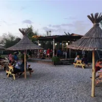 camping-lake-shkodra-resort-albania-omaregrile-vrake-53bv3