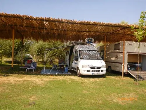 camping-lake-shkodra-resort-albania-omaregrile-vrake-5xroy