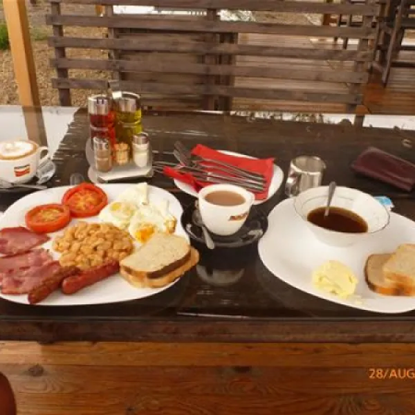 camping-lake-shkodra-resort-albania-omaregrile-vrake-8zlhn