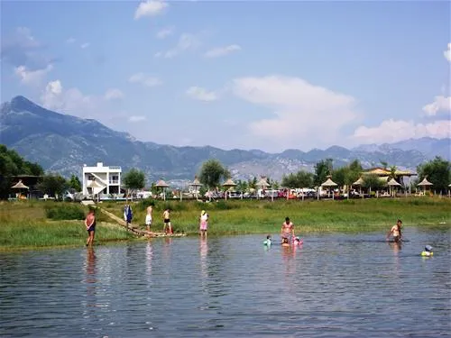 camping-lake-shkodra-resort-albania-omaregrile-vrake-b1vit