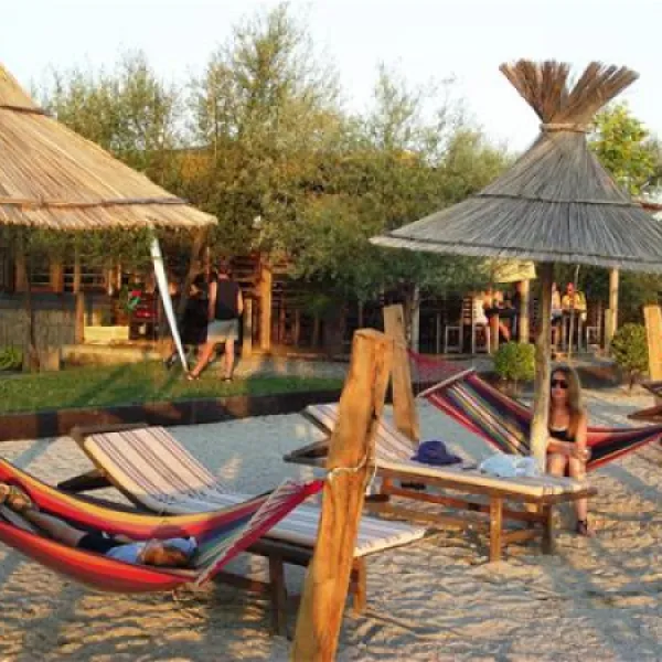 camping-lake-shkodra-resort-albania-omaregrile-vrake-ckhms