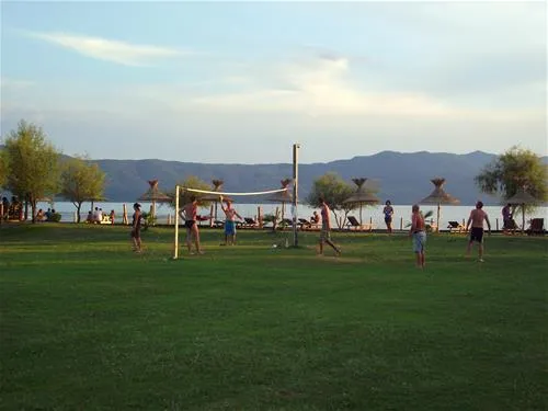 camping-lake-shkodra-resort-albania-omaregrile-vrake-iedhb