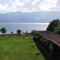 camping-lake-shkodra-resort-albania-omaregrile-vrake-kg8bp