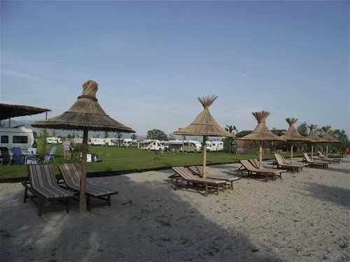 camping-lake-shkodra-resort-albania-omaregrile-vrake-xtjrh